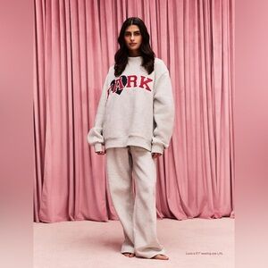 NWT - Parke Valentine’s Day. SOLD OUT!! Classic grey mockneck + crimson size XL